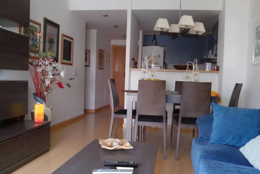 Bonito Apartamento De 3 Hab. Con Jardin روساس المظهر الخارجي الصورة