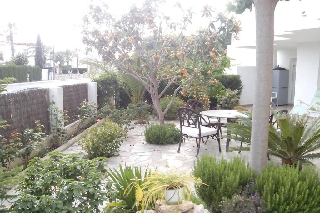 Bonito Apartamento De 3 Hab. Con Jardin روساس المظهر الخارجي الصورة